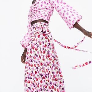 Zara sarong floral skirt NWT